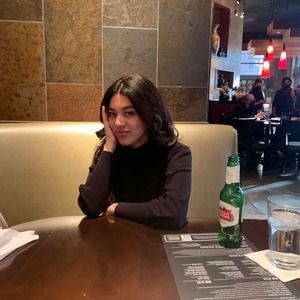 Meet your Posher, Bella